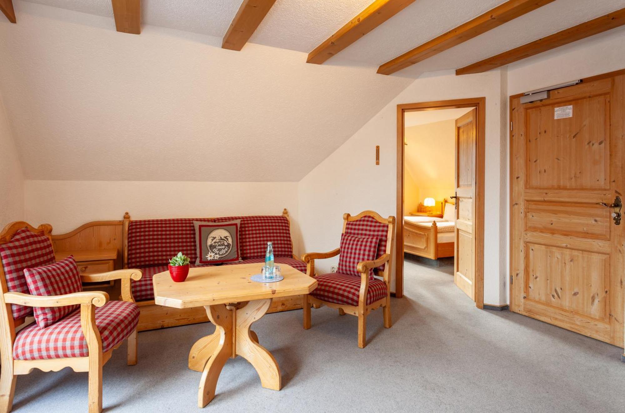 Hotel Sauerlaender Hof Willingen  Kültér fotó