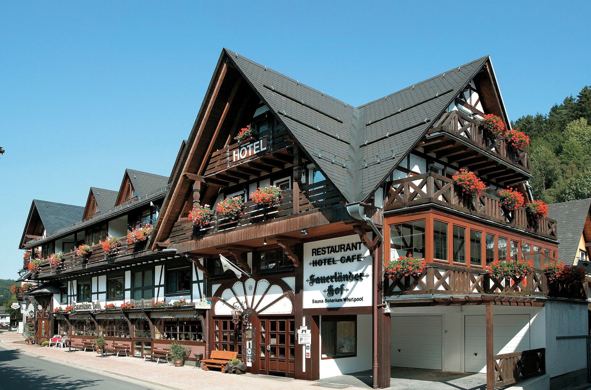 Hotel Sauerlaender Hof Willingen  Kültér fotó